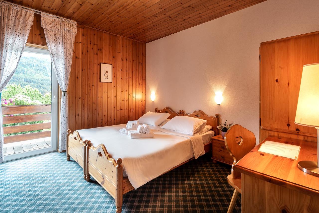 Hotel Latemar Castello-Molina di Fiemme Екстериор снимка